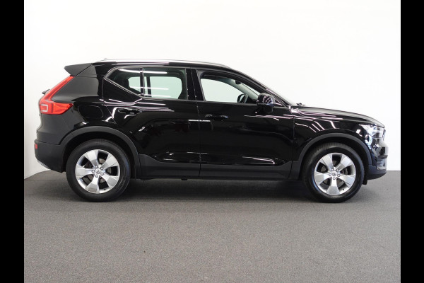Volvo XC40 1.5 T3 163pk Momentum | Navigatie | Climate Control | Stoelverwarming | Dab | digitale Cockpit