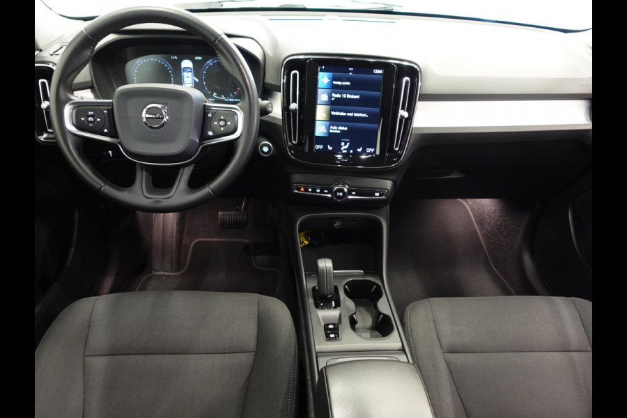 Volvo XC40 1.5 T3 163pk Momentum | Navigatie | Climate Control | Stoelverwarming | Dab | digitale Cockpit