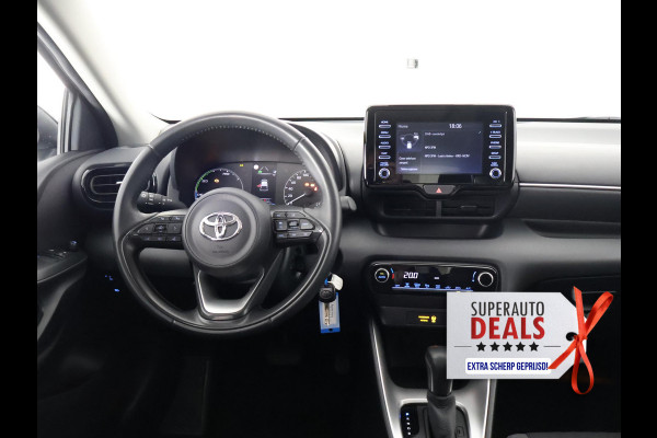 Toyota Yaris 1.5 HYB 1e EIG GARANTIE TOT 11-2032* BLACK & WHITE BIJNA 2023. CLOUD NAVI.CLIMA.CRUISE