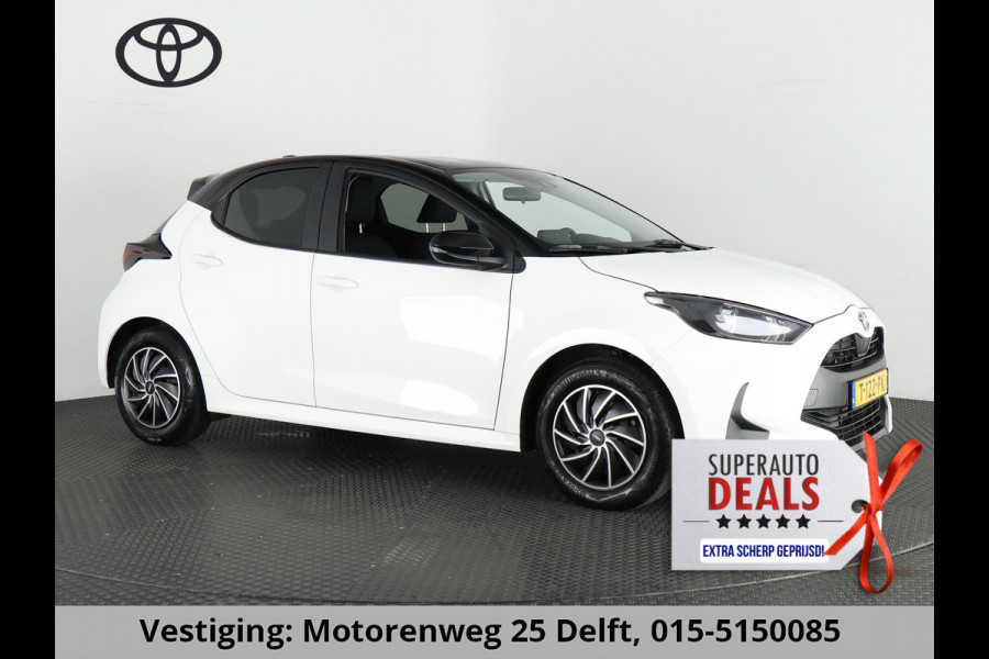 Toyota Yaris 1.5 HYBRID AUTOMAAT BLACK & WHITE GARANTIE 8-2033 NAVIGATIE.CLIMA.CRUISE