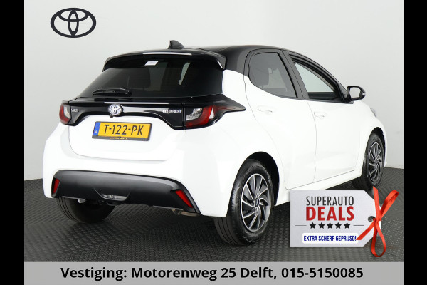 Toyota Yaris 1.5 HYBRID AUTOMAAT BLACK & WHITE GARANTIE 8-2033 NAVIGATIE.CLIMA.CRUISE