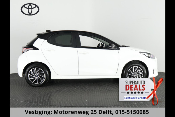 Toyota Yaris 1.5 HYBRID AUTOMAAT BLACK & WHITE GARANTIE 8-2033 NAVIGATIE.CLIMA.CRUISE