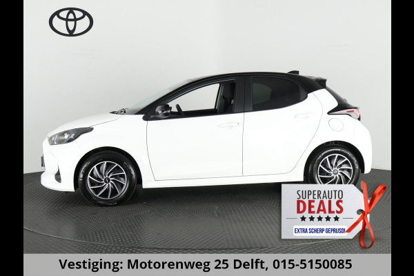 Toyota Yaris 1.5 HYBRID AUTOMAAT BLACK & WHITE GARANTIE 8-2033 NAVIGATIE.CLIMA.CRUISE