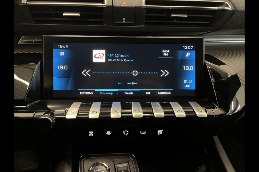 Peugeot 508 SW 1.2 PureTech Allure Pack Business Navigatie Apple Carplay/Android Auto Camera Parkeersensoren Adaptive Cruise Control Virtual Cockpit Full Led koplampen Lichtmetalen velgen Getinte ramen Climate Control Peugeot 508 SW 1.2 PureTech Allure Pack Business Navigatie Apple Carplay/Android Auto Camera Parkeersensoren Adaptive Cruise Control Virtual Cockpit Full Led koplampen Lichtmetalen velgen Getinte ramen Climate Control