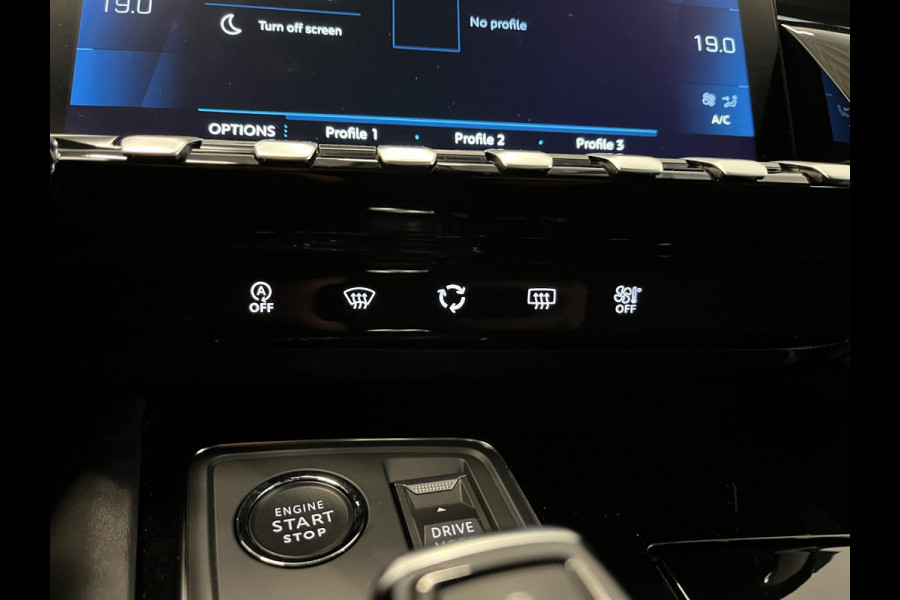 Peugeot 508 SW 1.2 PureTech Allure Pack Business Navigatie Apple Carplay/Android Auto Camera Parkeersensoren Adaptive Cruise Control Virtual Cockpit Full Led koplampen Lichtmetalen velgen Getinte ramen Climate Control Peugeot 508 SW 1.2 PureTech Allure Pack Business Navigatie Apple Carplay/Android Auto Camera Parkeersensoren Adaptive Cruise Control Virtual Cockpit Full Led koplampen Lichtmetalen velgen Getinte ramen Climate Control
