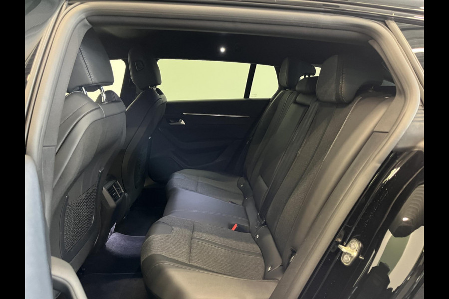 Peugeot 508 SW 1.2 PureTech Allure Pack Business Navigatie Apple Carplay/Android Auto Camera Parkeersensoren Adaptive Cruise Control Virtual Cockpit Full Led koplampen Lichtmetalen velgen Getinte ramen Climate Control Peugeot 508 SW 1.2 PureTech Allure Pack Business Navigatie Apple Carplay/Android Auto Camera Parkeersensoren Adaptive Cruise Control Virtual Cockpit Full Led koplampen Lichtmetalen velgen Getinte ramen Climate Control