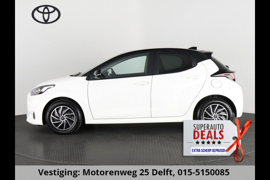 Toyota Yaris 1.5 HYBRIDE GARANTIE TOT 2033* BLACK & WHITE BIJNA 2023. CLOUD NAVI.CLIMA.CRUISE