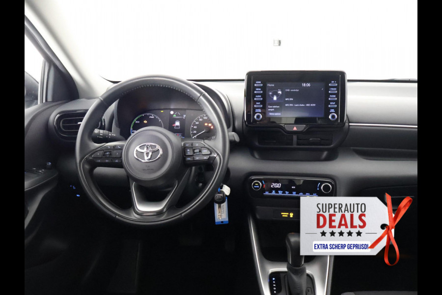 Toyota Yaris 1.5 HYBRIDE GARANTIE TOT 2033* BLACK & WHITE BIJNA 2023. CLOUD NAVI.CLIMA.CRUISE