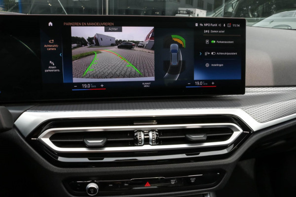 BMW 3 Serie Touring 320e - M-SPORT - PANO - CAMERA - BROOKLYN GREY