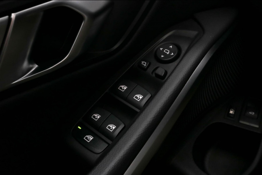 BMW 3 Serie Touring 320e - M-SPORT - PANO - CAMERA - BROOKLYN GREY