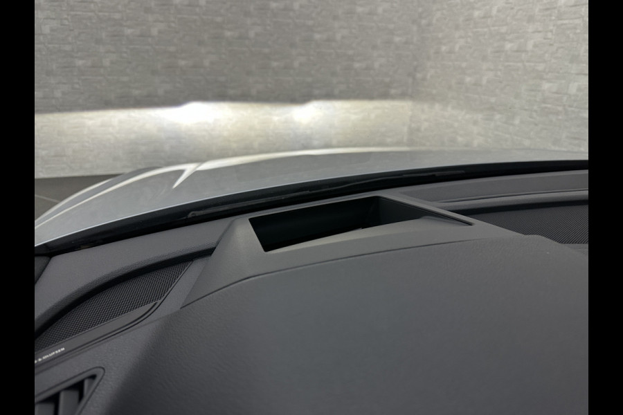Audi Q5 SQ5 3.0 TFSI V6 | Luchtvering | 360 Camera | Panorama | ACC | B&O Sound | Head-Up | Keyless-Entry | Memory | Matrix-LED | Standkachel | ISO-Glas | Black-Optic | Autom. Parkeren | Tour-Pakket | Draadloos Laden | 3-Zone Clima |