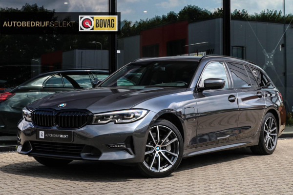 BMW 3 Serie Touring 330e xDrive - TREKHAAK - 360 CAMERA