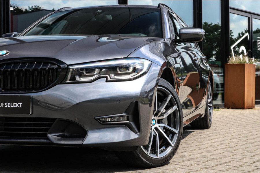 BMW 3 Serie Touring 330e xDrive - TREKHAAK - 360 CAMERA BMW 3 Serie Touring 330e xDrive - TREKHAAK - 360 CAMERA