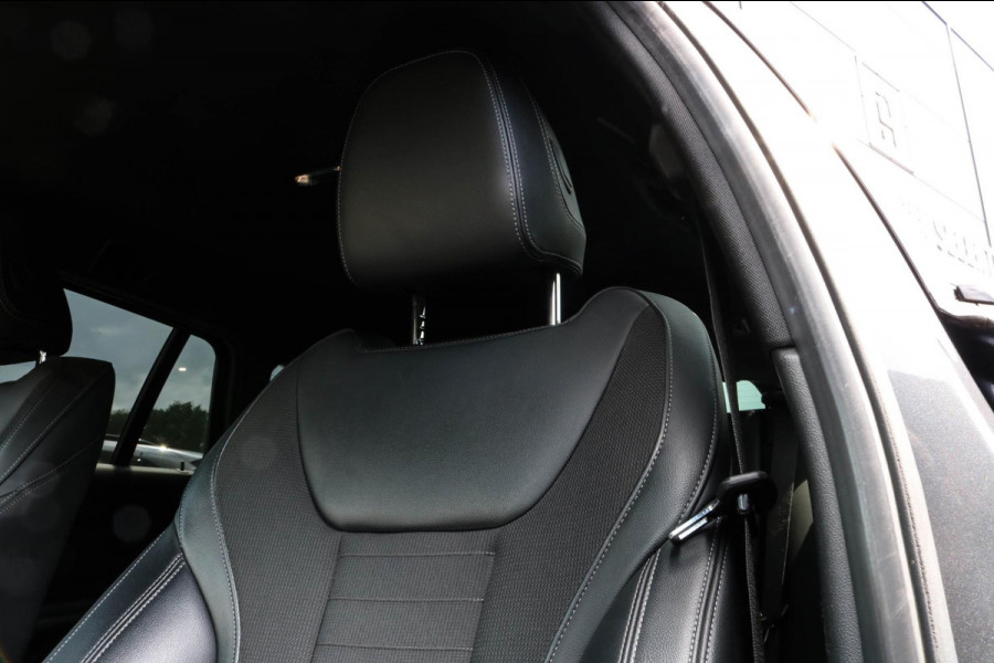 BMW 3 Serie Touring 330e xDrive - TREKHAAK - 360 CAMERA BMW 3 Serie Touring 330e xDrive - TREKHAAK - 360 CAMERA