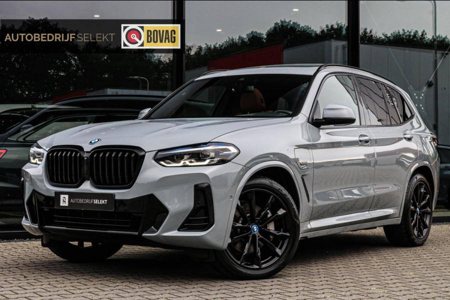 BMW X3 XDrive30e - M-SPORT - PANO - TREKHAAK - 30e