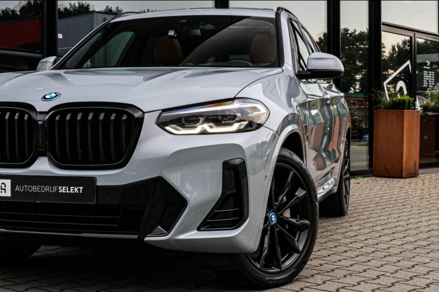 BMW X3 XDrive30e - M-SPORT - PANO - TREKHAAK - 30e