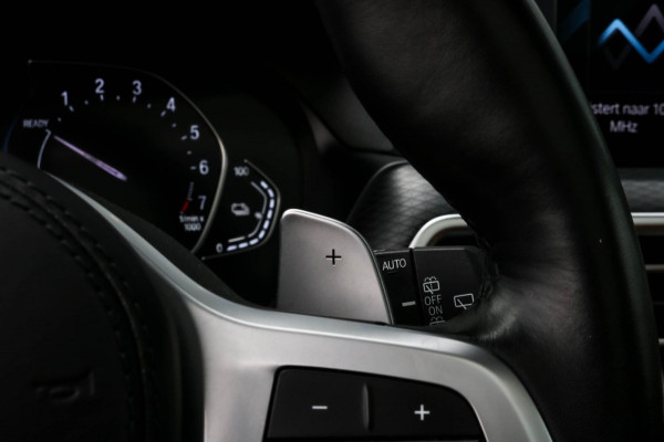 BMW X3 XDrive30e - M-SPORT - PANO - TREKHAAK - 30e