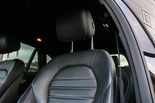 Mercedes-Benz GLC 300e 4MATIC AMG - VOLLEDER - CAMERA - GLC300E