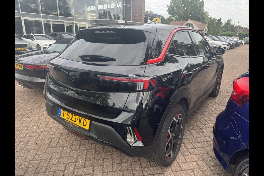 Opel Mokka 1.2 Level 4 / Camera / Navigatie / 18'' / DAB / Sfeerverlichting / Getint glas / Dodehoek / Cruise Control