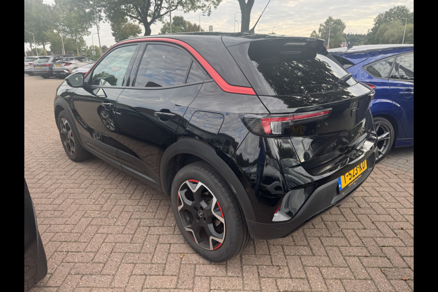 Opel Mokka 1.2 Level 4 / Camera / Navigatie / 18'' / DAB / Sfeerverlichting / Getint glas / Dodehoek / Cruise Control