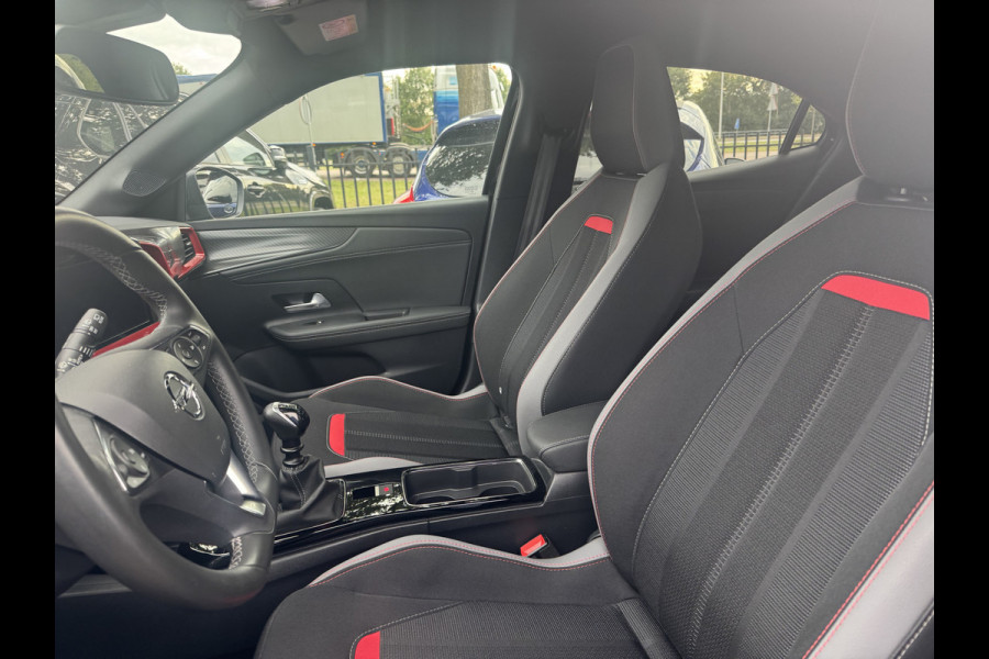 Opel Mokka 1.2 Level 4 / Camera / Navigatie / 18'' / DAB / Sfeerverlichting / Getint glas / Dodehoek / Cruise Control