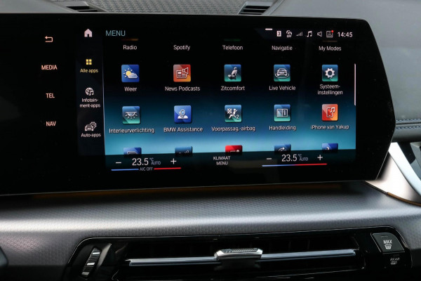 BMW X1 SDrive20i M-Sport - 360 CAMERA - HEAD UP - SFEERVERLICHTING - 2.0i