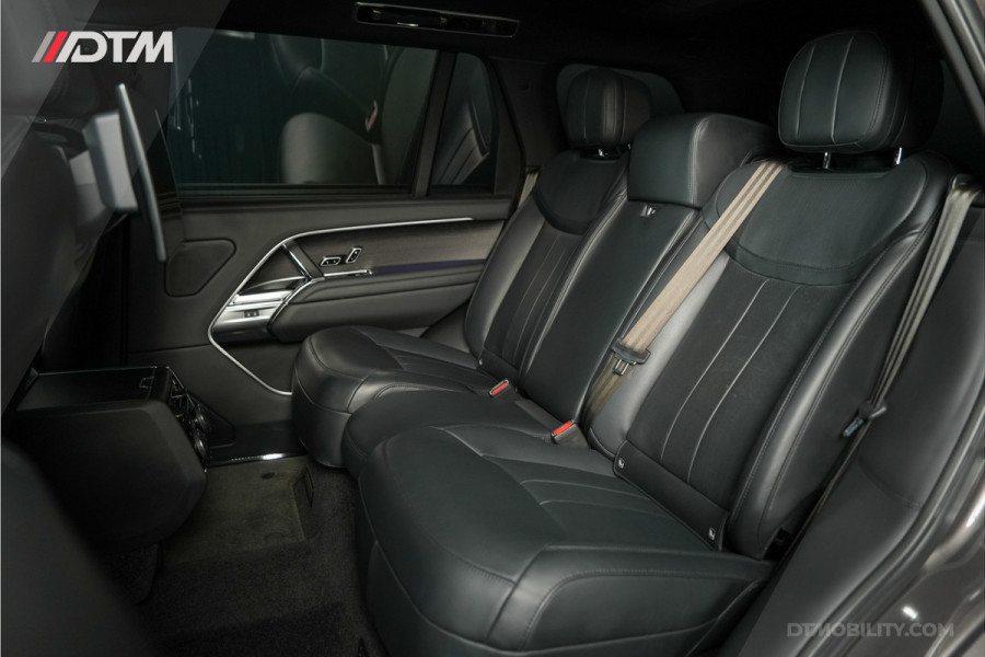 Land Rover Range Rover 3.0 D350 LWB Autobiography MHEV Rear Seat Entertainment | Garantie 2028 Land Rover Range Rover 3.0 D350 LWB Autobiography MHEV Rear Seat Entertainment | Garantie 2028