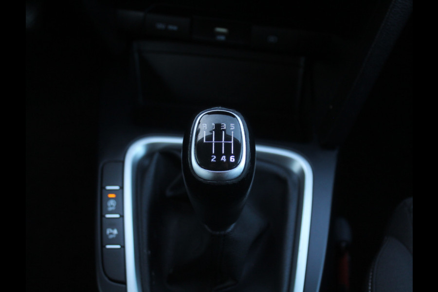 Kia Ceed 1.0 T-GDi DynamicLine | CAMERA | CARPLAY | NAVIGATIE | PDC | LMV | CRUISE