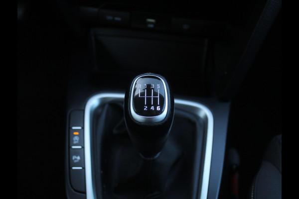 Kia Ceed 1.0 T-GDi DynamicLine | CAMERA | CARPLAY | NAVIGATIE | PDC | LMV | CRUISE