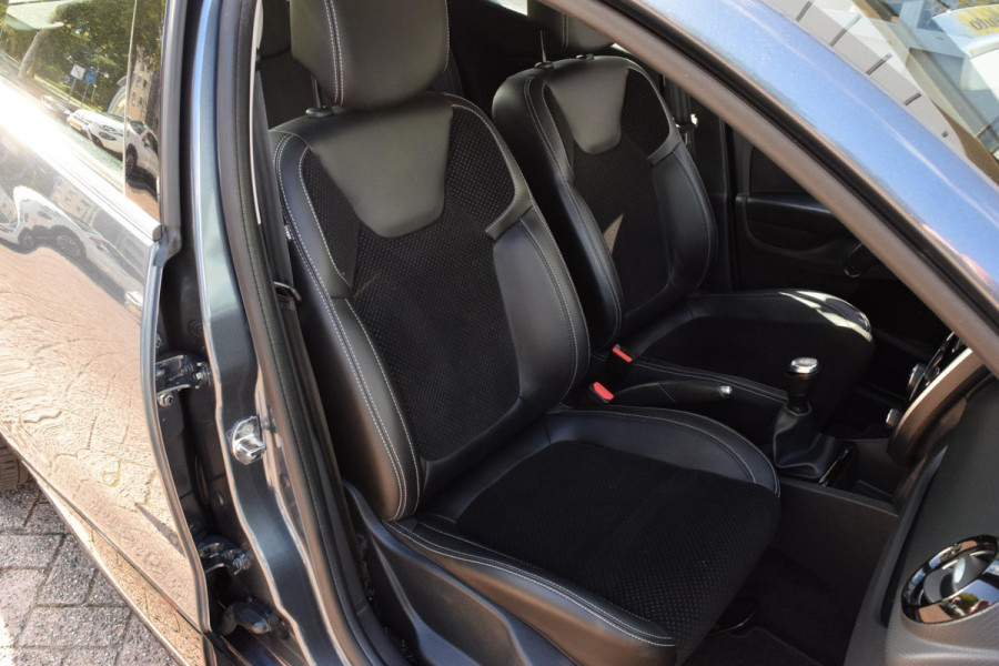 Renault Clio 0.9 TCe Intens|Nav|Cam.|Sportstoel|Led