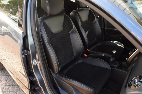 Renault Clio 0.9 TCe Intens|Nav|Cam.|Sportstoel|Led