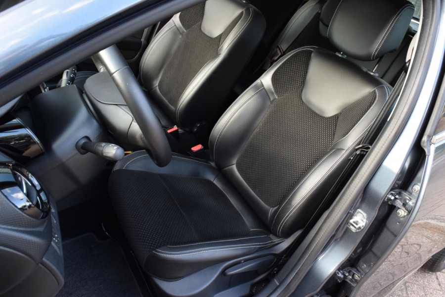 Renault Clio 0.9 TCe Intens|Nav|Cam.|Sportstoel|Led