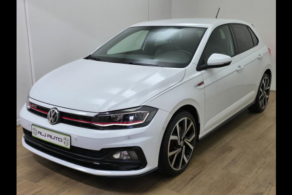 Volkswagen Polo Occasion 2.0 TSI GTI Superdikke uitvoering | Tweedehands Volkswagen Polo GTI in wit | Adapt. cruise | Carplay |