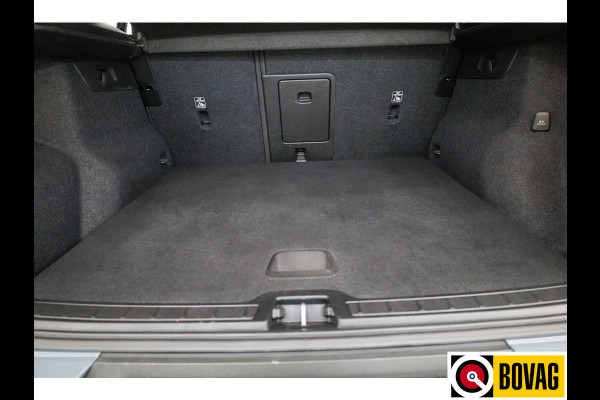Volvo XC40 1.5 T5 Recharge 263 PK | Elec. trekhaak | Elec. klep | Camera | Stoelverw. | Keyless | Pilot assist,  Memory bestuurdersstoel