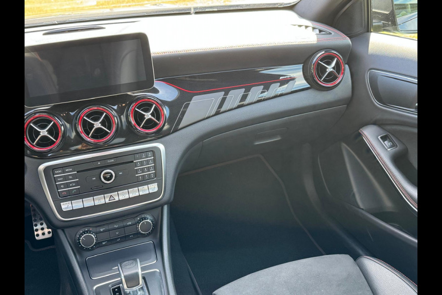 Mercedes-Benz GLA AMG 45 4MATIC Premium NW MODEL!