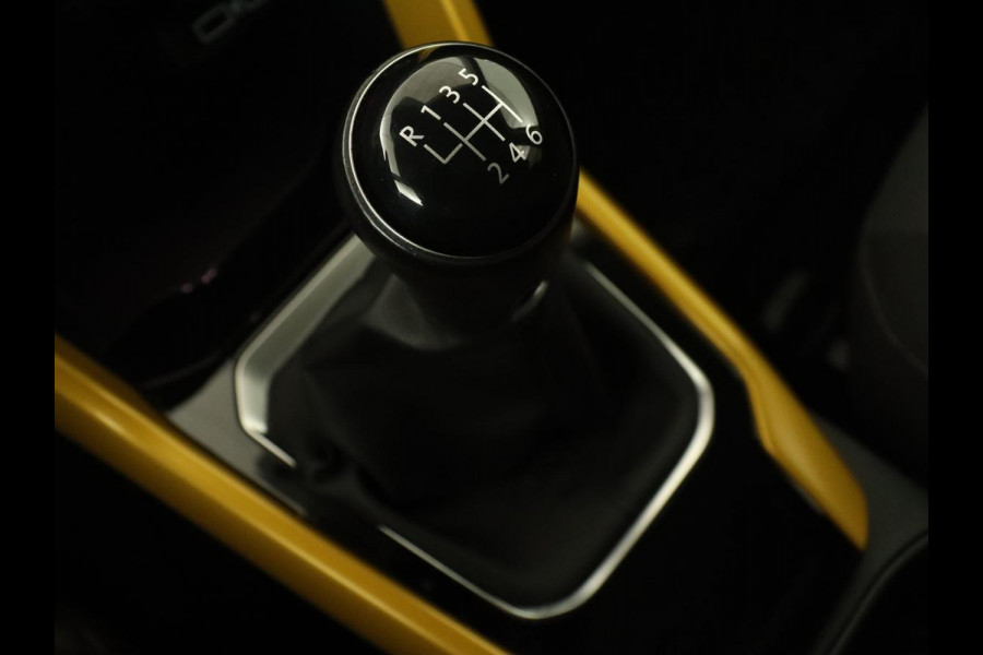 Volkswagen T-Roc 1.0 TSI Style | 1e eigenaar | Camera | Carplay | Full LED | Navigatie | Adaptive cruise | Parkeerhulp | Climate control | Getint glas