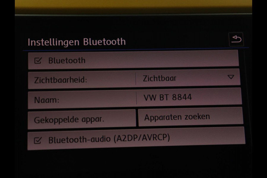 Volkswagen T-Roc 1.0 TSI Style | 1e eigenaar | Camera | Carplay | Full LED | Navigatie | Adaptive cruise | Parkeerhulp | Climate control | Getint glas