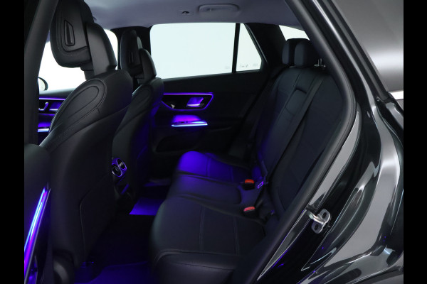 Mercedes-Benz GLC 300e 4MATIC Luxury Line Avantgarde Advanced Plus | Trekhaak | Rijassistentiepakket plus | Stuur en Stoelverwarming. Inclusief 24 maanden MB Certified garantie voor Europa.
