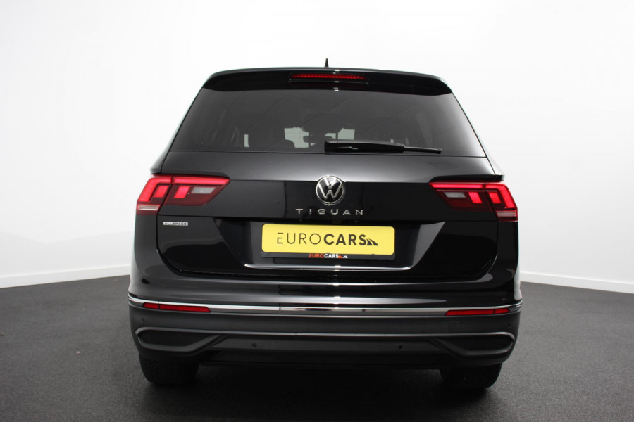 Volkswagen Tiguan Allspace 1.5 TSI DSG Life 7p. | Navigatie | Camera | Adaptive Cruise Control | Elektrische Achterklep | Elektrische Trekhaak |