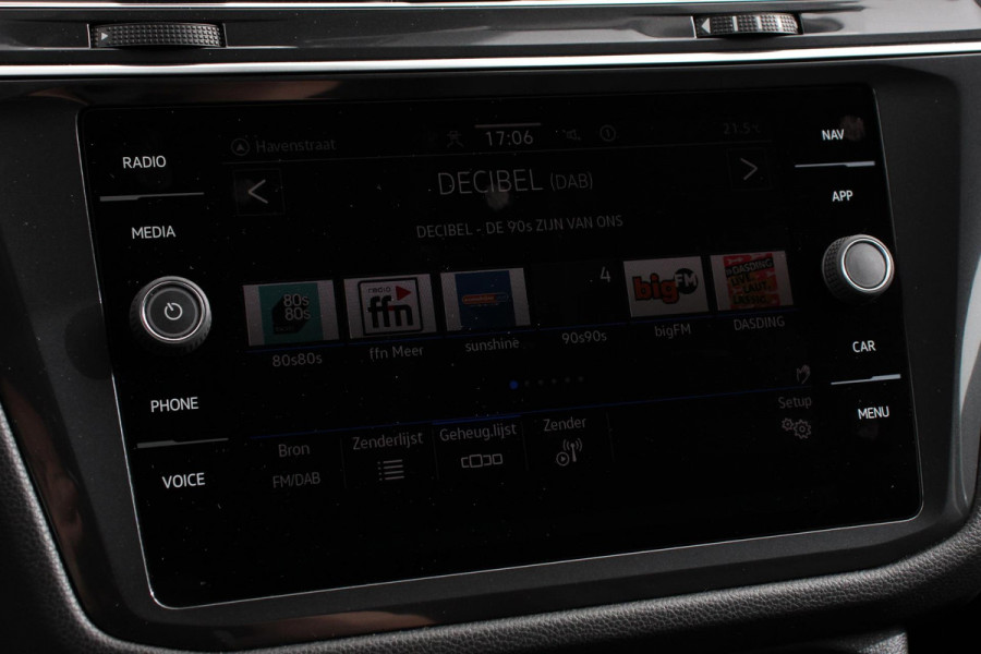 Volkswagen Tiguan Allspace 1.5 TSI DSG Life 7p. | Navigatie | Camera | Adaptive Cruise Control | Elektrische Achterklep | Elektrische Trekhaak |