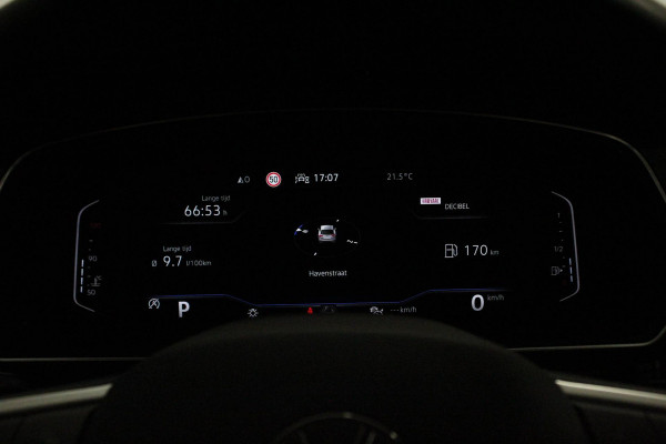 Volkswagen Tiguan Allspace 1.5 TSI DSG Life 7p. | Navigatie | Camera | Adaptive Cruise Control | Elektrische Achterklep | Elektrische Trekhaak |