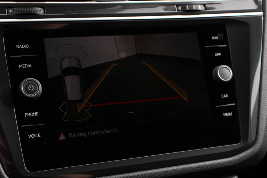 Volkswagen Tiguan Allspace 1.5 TSI DSG Life 7p. | Navigatie | Camera | Adaptive Cruise Control | Elektrische Achterklep | Elektrische Trekhaak |