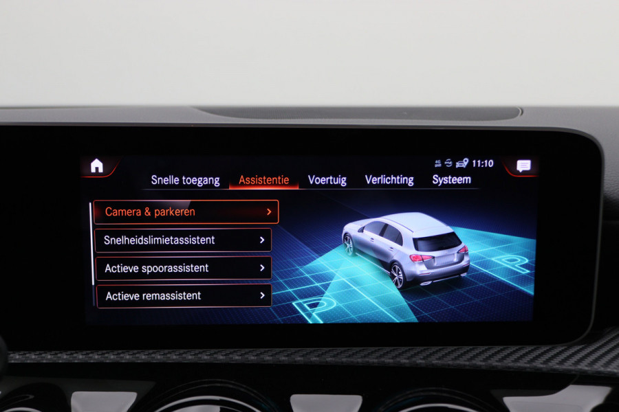 Mercedes-Benz A-Klasse 180 Business Solution Virtual Cockpit, Camera, Cruise, Apple Carplay, Verwarmde Stoelen, LED, 17''