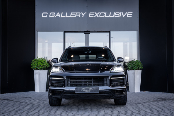 Porsche Cayenne 3.0 E-Hybrid - Sport Chrono + | Sport Design Pakket | Panorama | Luchtvering | Bose | Elek. Trekhaak
