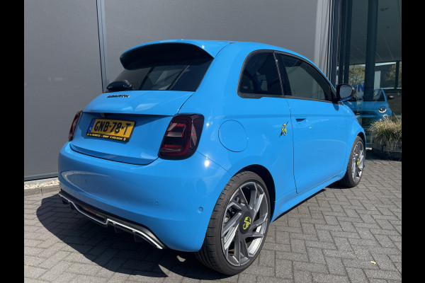 Fiat 500 Abarth Turismo 42 kWh Achteruitrijcamera - Cruise control - Apple carplay - Airco - Parkeersensoren voor en achter - Sportstoelen - Sportstuur leder - Dodehoek detector - navigatie full map - Oplaadmogelijkheid -