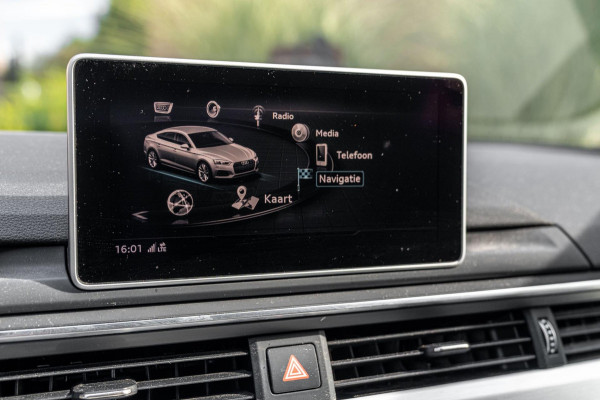 Audi A5 Sportback 35 TFSI 2.0 Sport 150 PK Aut. 3x S-Line Edition Virtual Black Optic Trekhaak 19''