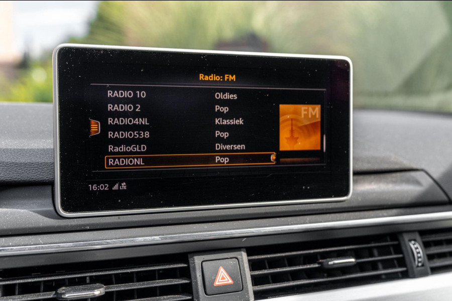 Audi A5 Sportback 35 TFSI 2.0 Sport 150 PK Aut. 3x S-Line Edition Virtual Black Optic Trekhaak 19''