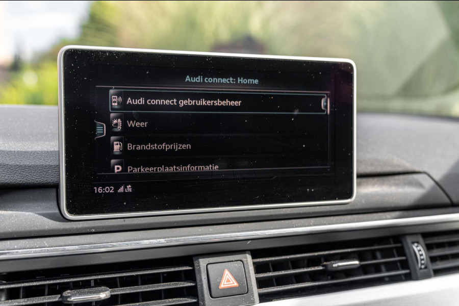 Audi A5 Sportback 35 TFSI 2.0 Sport 150 PK Aut. 3x S-Line Edition Virtual Black Optic Trekhaak 19''