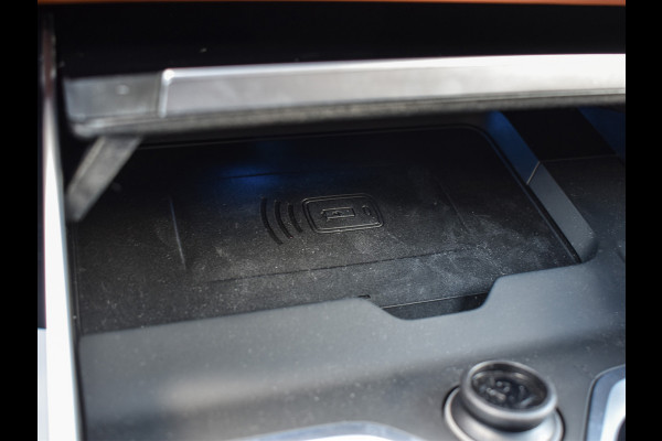 BMW X5 xDrive50e | M-SPORT | ICONIC GLOW | COMFORT ACCESS | CARBON INLEG | SOFT-CLOSE | TREKHAAK | PANORAMADAK | COMFORT SEATS | ADAPTI BMW X5 xDrive50e | M-SPORT | ICONIC GLOW | COMFORT ACCESS | CARBON INLEG | SOFT-CLOSE | TREKHAAK | PANORAMADAK | COMFORT SEATS | ADAPTI