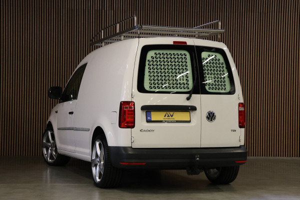 Volkswagen Caddy 2.0 TDI | Navigatie | Cruise control | Airco | PDC | DAB | Trekhaak | Elek. ramen | Nieuwe APK | Nieuwe remmen rondom | NL Auto
